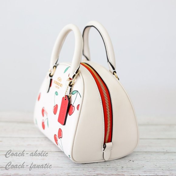 NWT Coach CF421 Sydney Satchel With Heart Cherry Print in Chalk Multi - Picture 5 of 10